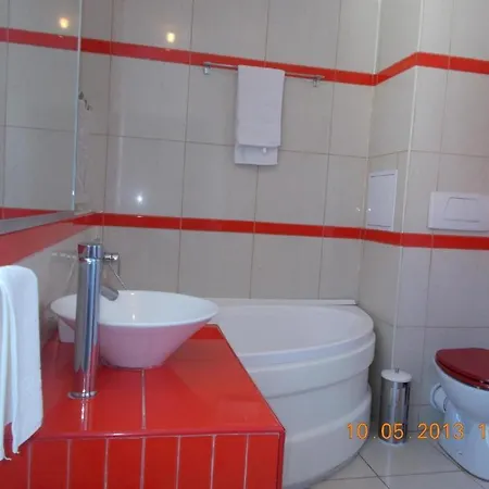 Privacy And Quiet In A 150 M2 With Just 2 And A 700 M2 Yard *